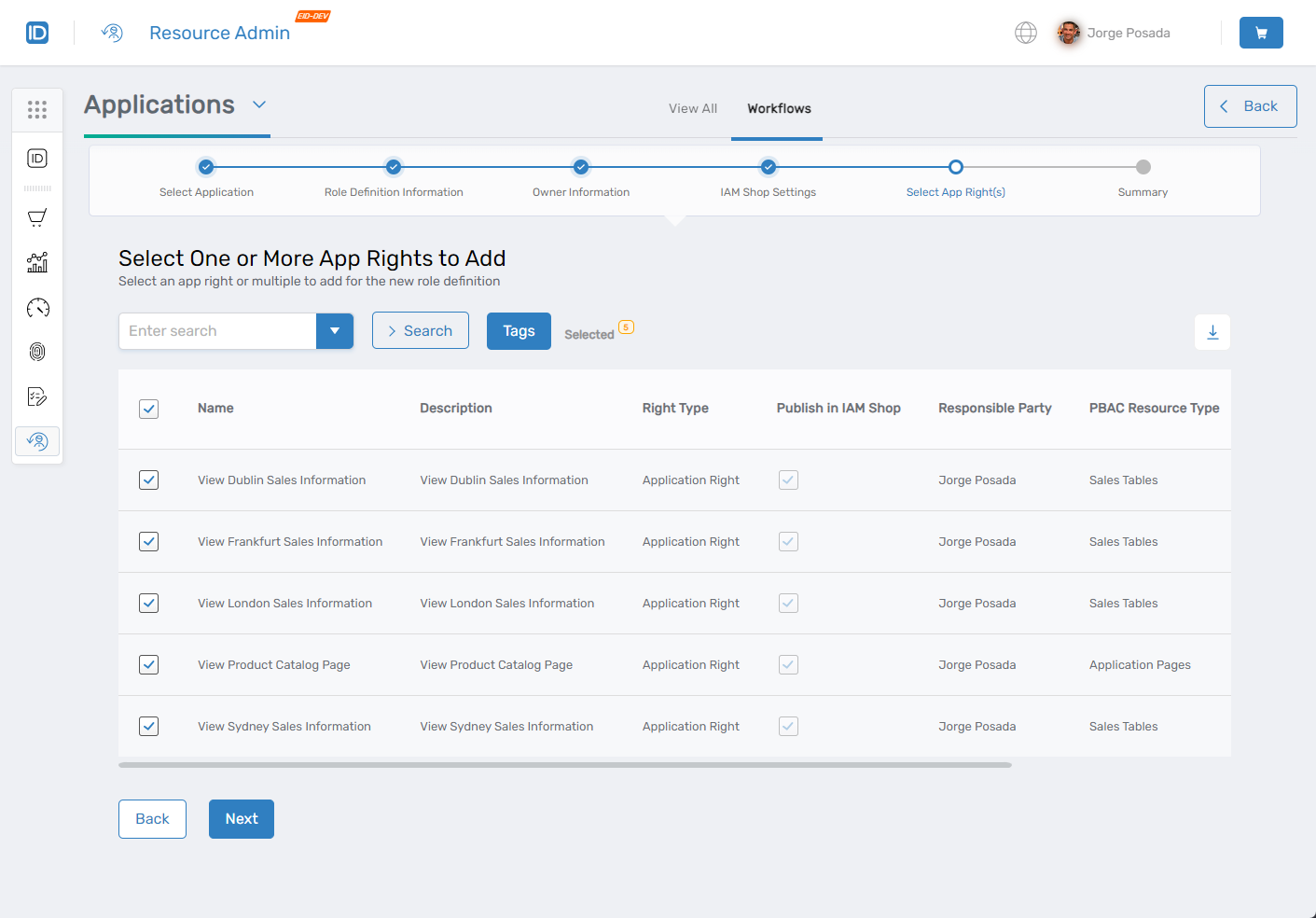 Selecting app rights for role definition